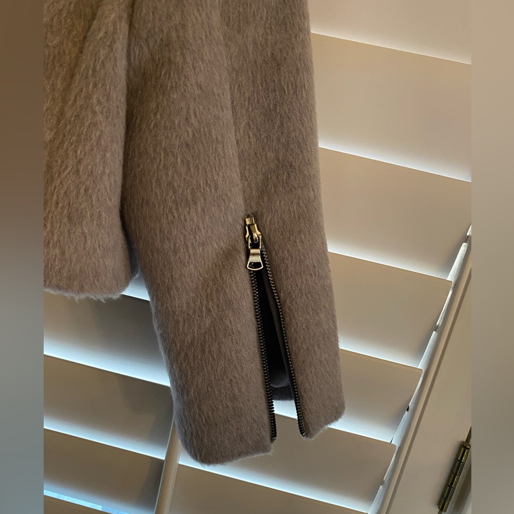 Toccin New York Moto Cropped Cashmere feel Jacket Size Med Excellent Condition - Picture 8 of 8